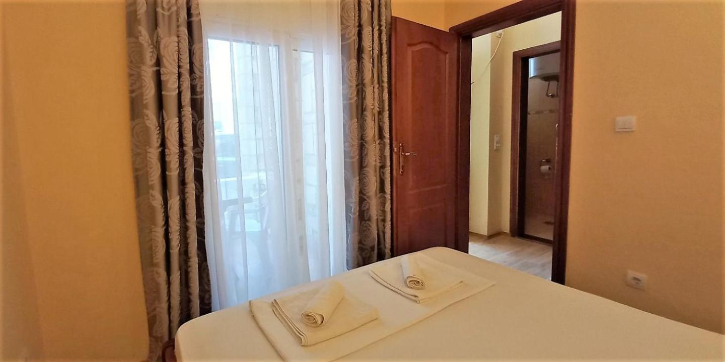 Castellamare Residence Petrovac Værelse billede