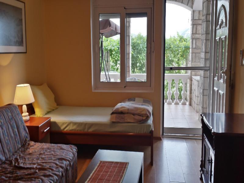 Castellamare Residence Petrovac Eksteriør billede
