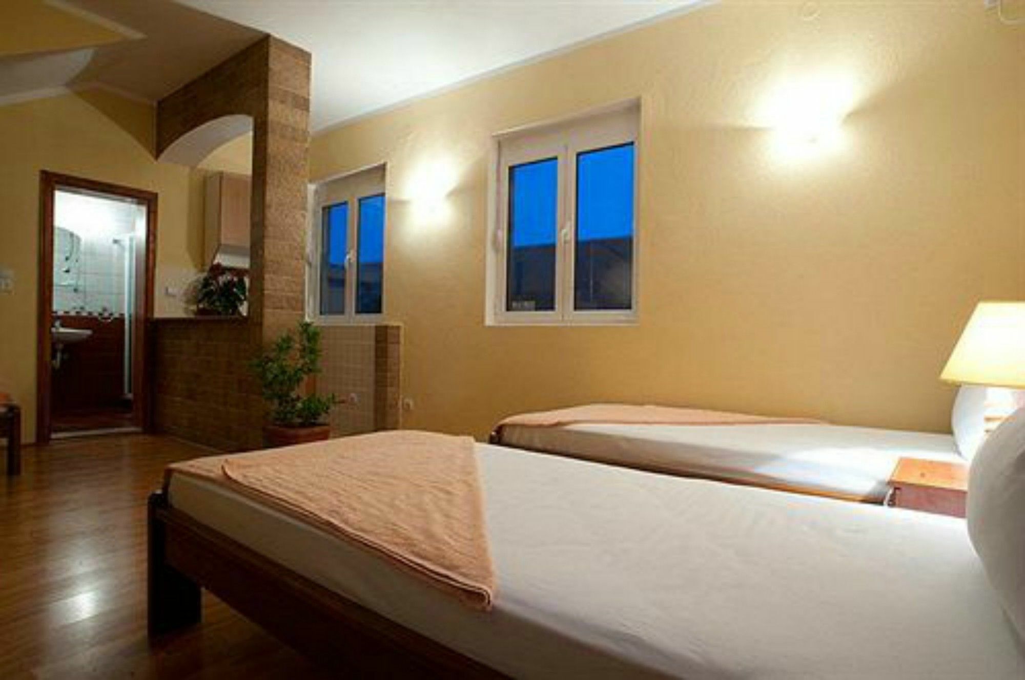 Castellamare Residence Petrovac Eksteriør billede